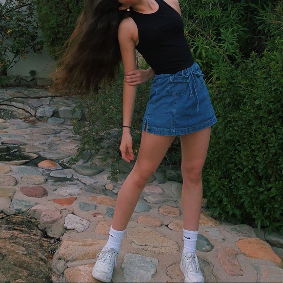 Meet your Posher, Lizette - Picture 1 of 1